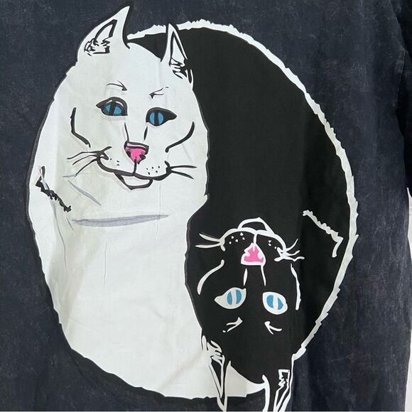 RIPNDIP YING YANG CAT VINTAGE-Style BLACK T-SHIRT Small NEW - Picture 4 of 8